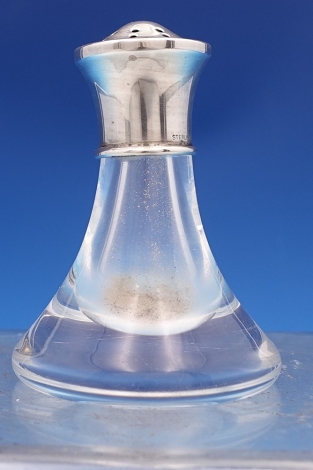 Pepper Shaker w/ glass signed Steuben and Sterling lid 21/4